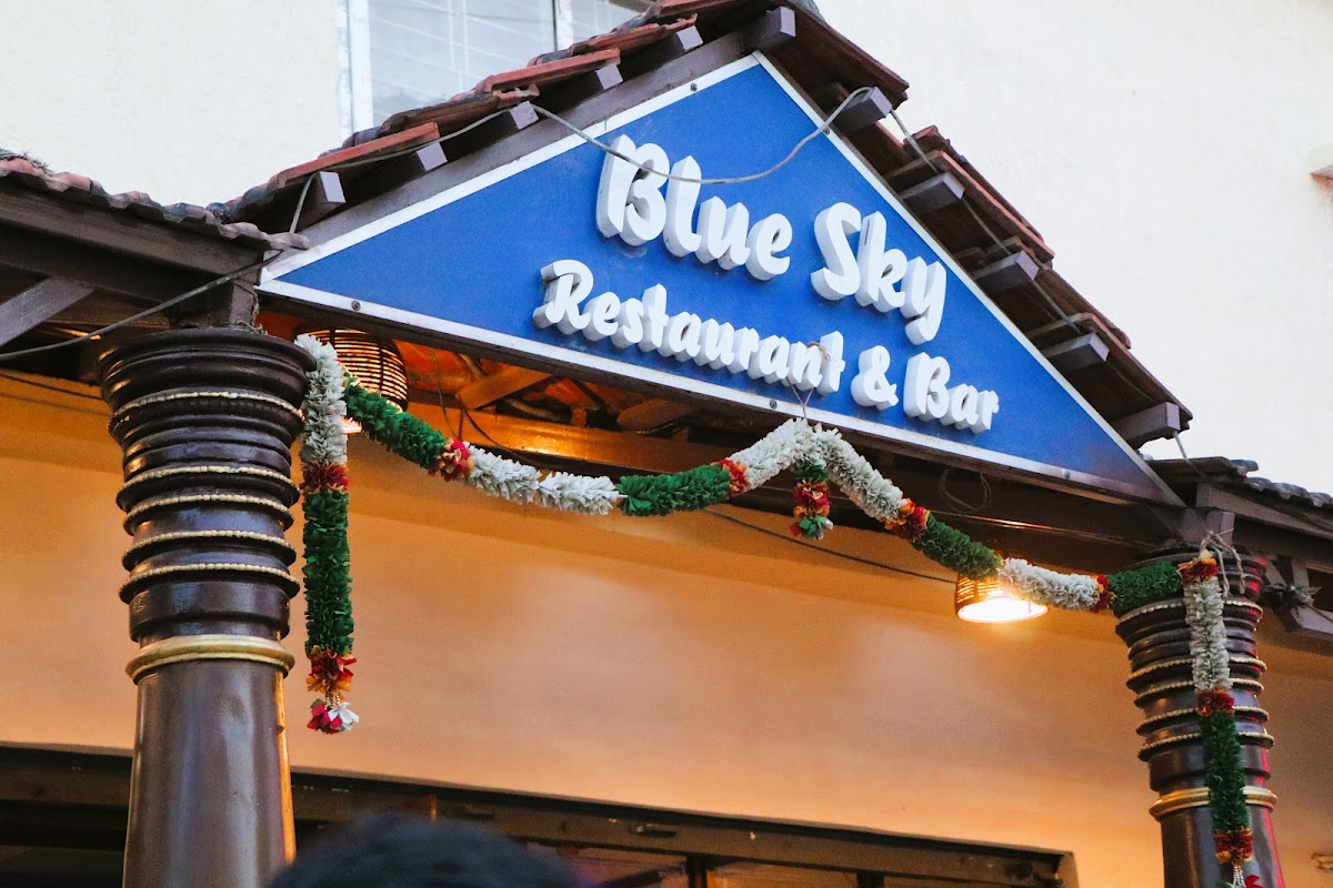 Blue Sky Restaurant & Bar