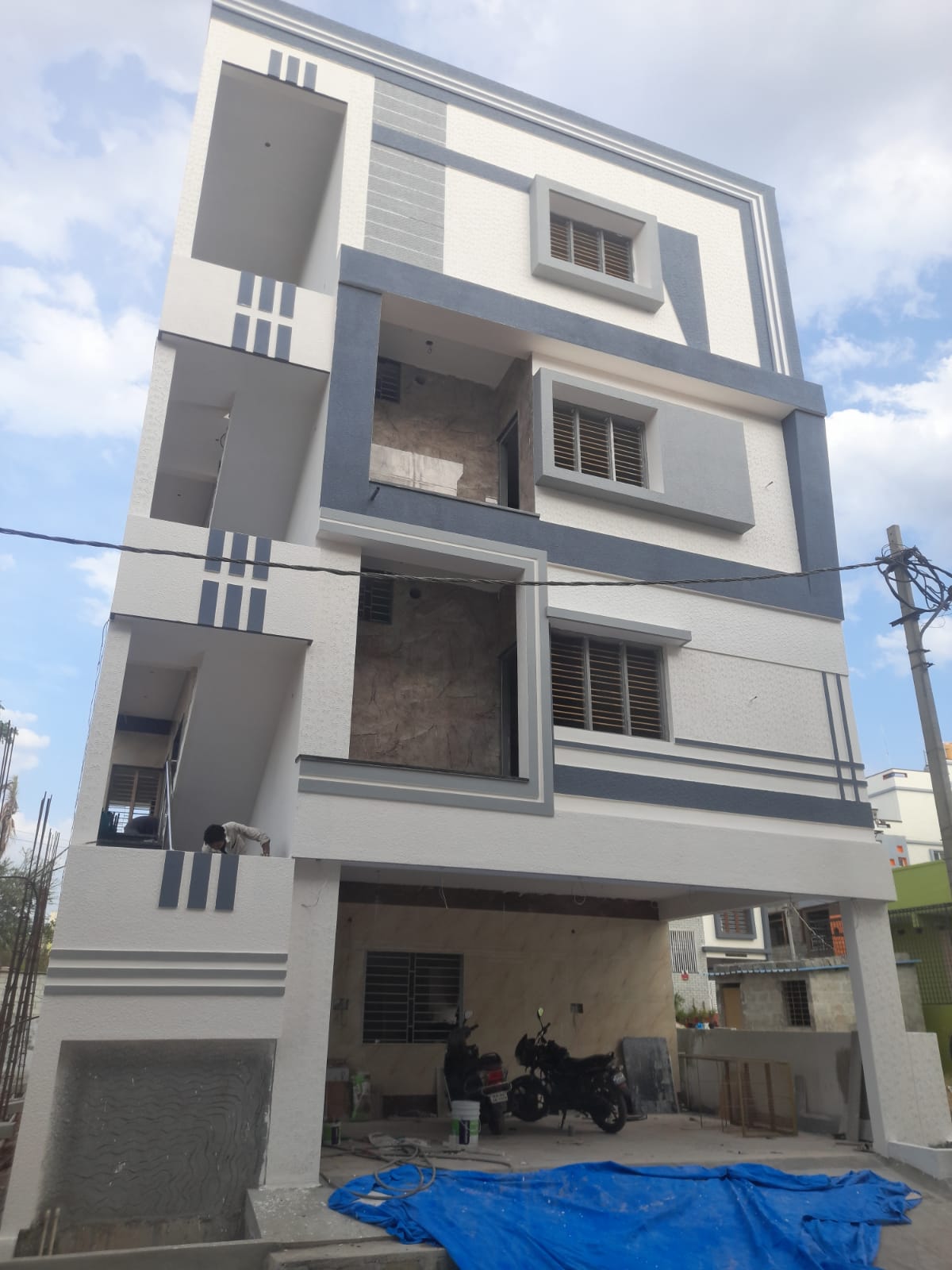 Deccan - Professional Painters, House Painting,Painting Contractors, Waterproofing Services,Epoxy Tile Grouting,Wall Painters