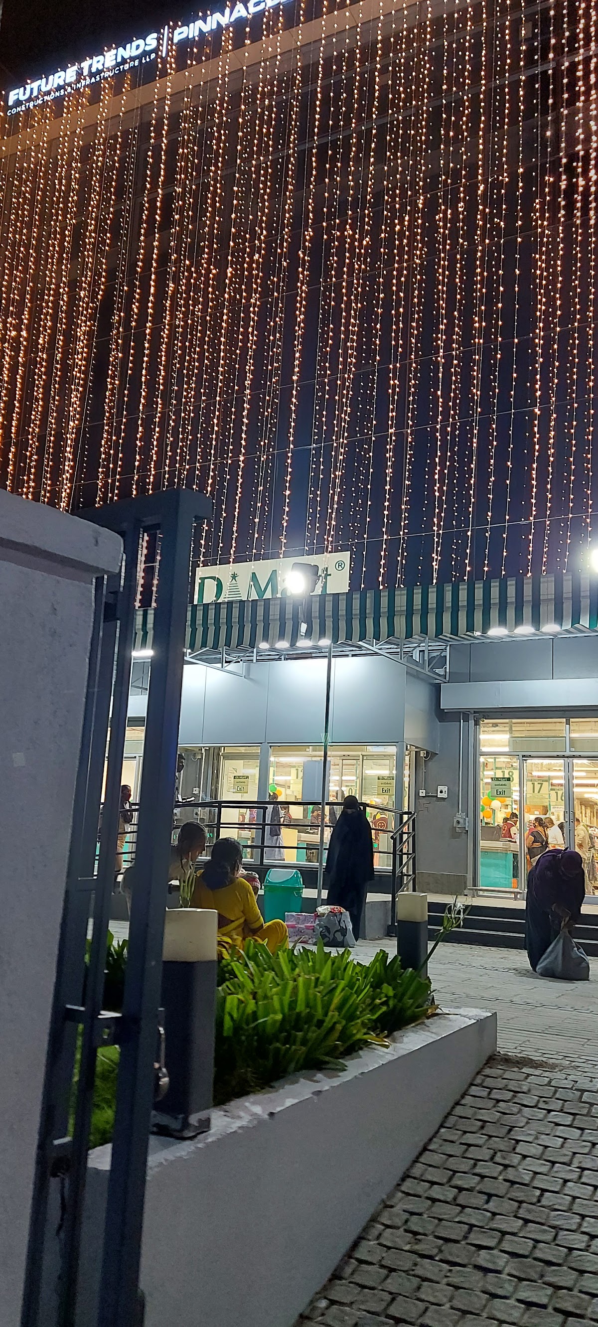 DMart Hafeezpet