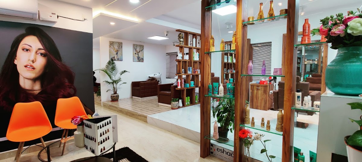 Essensuals by Toni&Guy Hairdressing, Miyapur