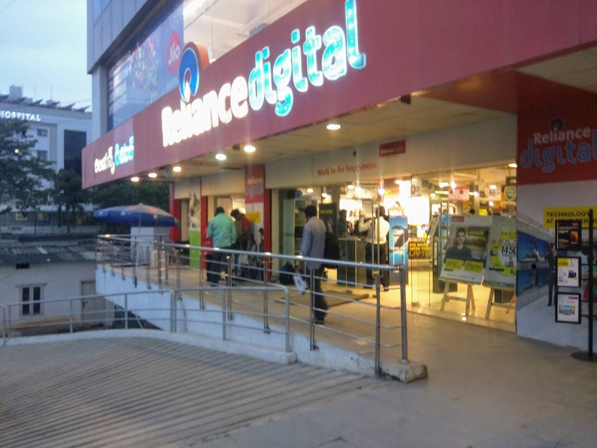 Reliance Digital - Madinaguda