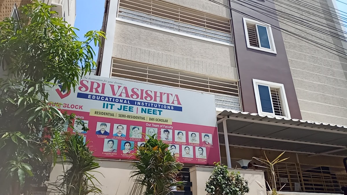 Sri Vasishta Junior College & NEET Academy- Platinum Block Sri Vasishta Junior College & NEET Academy- Platinum Block